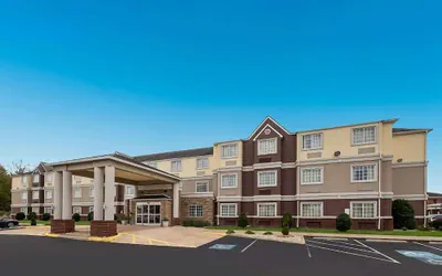 Photo 2 - Baymont by Wyndham Elizabeth City