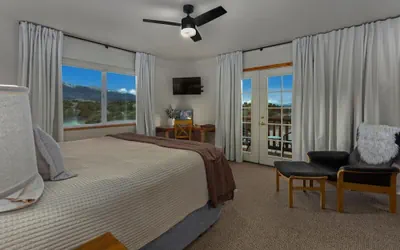 Photo 5 - Mountain Goat Lodge