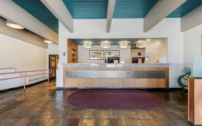 Photo 2 - Turquoise Inn and Suites Cortez near Mesa Verde