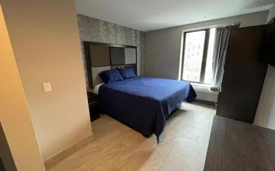 Photo 5 - Wheeler Hotel