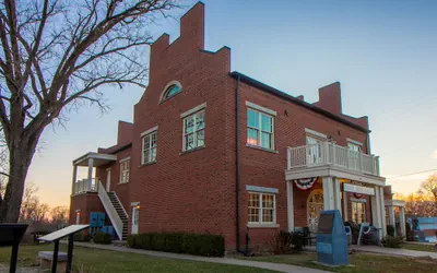 Photo 2 - Nauvoo Temple House Hotel