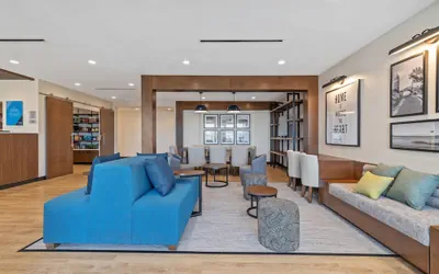 Photo 3 - Everhome Suites Corona
