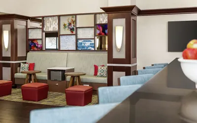 Photo 5 - Hampton Inn & Suites York South