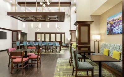 Photo 3 - Hampton Inn & Suites York South