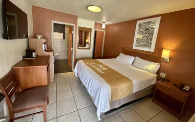 Photo 5 - Sun Valley Motel