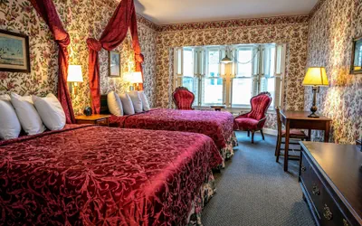 Photo 5 - Murray Hotel