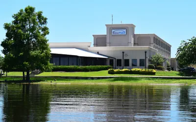 Photo 2 - BridgePointe Hotel & Marina