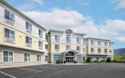 Photo 2 - Sleep Inn & Suites Altoona North