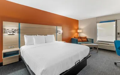 Photo 2 - Best Western University Inn