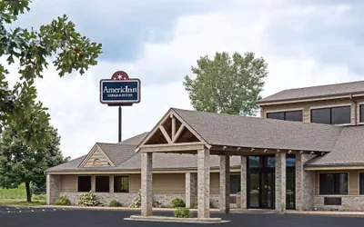 Photo 2 - AmericInn by Wyndham Tomah