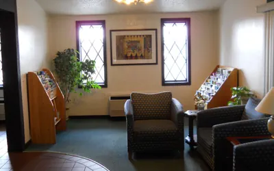 Photo 3 - Value Inn Milwaukee Airport South