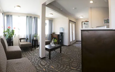 Photo 4 - Sunrise Inn Villas and Suites