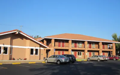 Photo 2 - Rancho California Inn