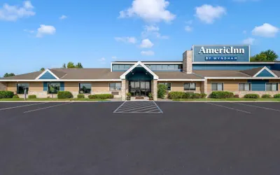 Photo 2 - AmericInn by Wyndham Fergus Falls - Conference Center