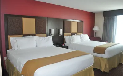 Photo 3 - Holiday Inn Express & Suites Greensburg by IHG