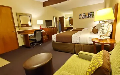 Photo 4 - Olympic Inn & Suites