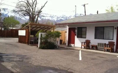 Independence Courthouse Motel