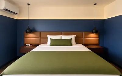 Photo 4 - The Wesley Hotel