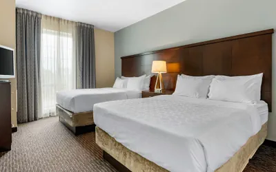 Photo 5 - Staybridge Suites St. Petersburg Downtown by IHG