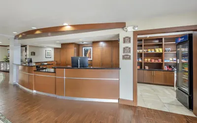 Photo 4 - Best Western Plus Atrium Inn