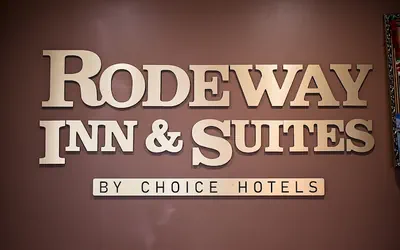 Photo 4 - Rodeway Inn & Suites Bellflower