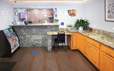 Photo 3 - Rodeway Inn & Suites Bellflower