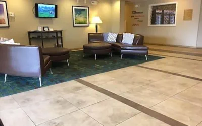 Photo 4 - Candlewood Suites Sidney by IHG