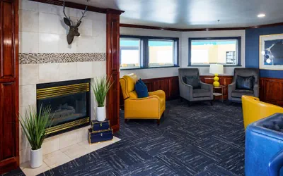 Photo 4 - Hotel J Green Bay