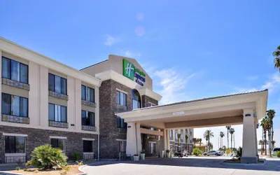 Photo 2 - Holiday Inn Express & Suites Indio - Coachella Valley by IHG