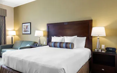 Photo 4 - The Oaks Hotel Paso Robles