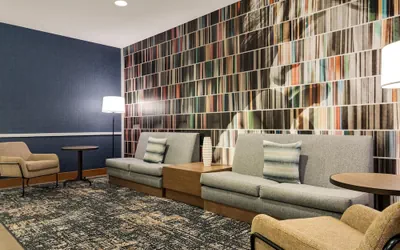 Photo 4 - Hyatt Place Bloomington