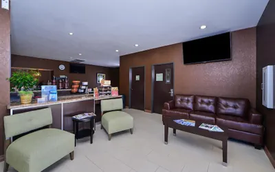 Photo 3 - Americas Best Value Inn & Suites Cuero