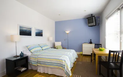Photo 4 - Venice Suites