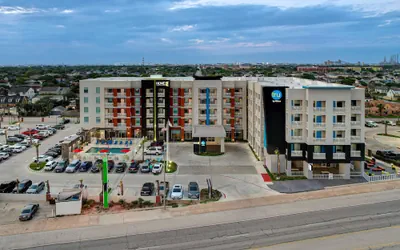 Photo 2 - TRU BY Hilton Galveston
