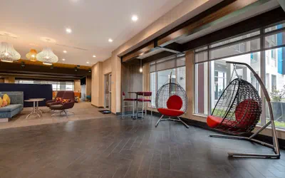 Photo 5 - TRU BY Hilton Galveston