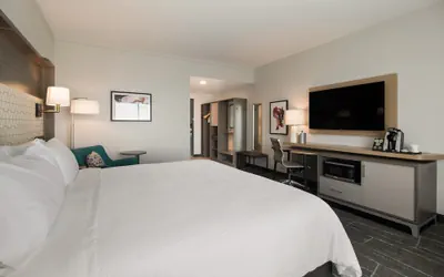 Photo 5 - Holiday Inn & Suites Mt Juliet – Nashville Area by IHG