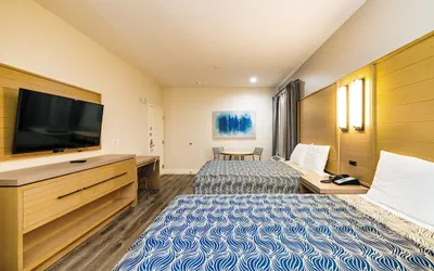 Photo 5 - Palace Inn IAH Houston Bush Intercontinental Airport