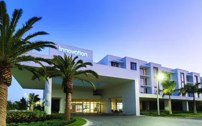 Photo 2 - Innovation Hotel