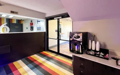 Photo 5 - Motel 6 Jeffersonville, In - Louisville
