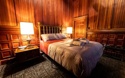 Photo 3 - Traveler's Rest Hotel