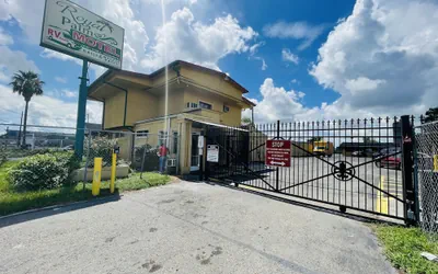 Photo 2 - Royal Palms Motel & RV Park
