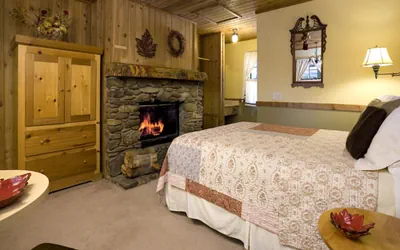 Photo 3 - Idyllwild Inn