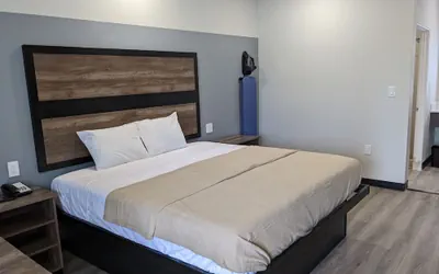 Photo 3 - Captain Suites