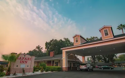 Photo 2 - Safari Inn - Chico
