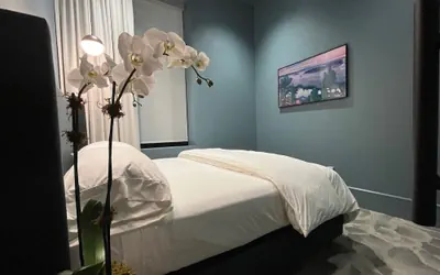 Photo 5 - The Thomas Hotel