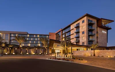 Photo 2 - Hilton North Scottsdale At Cavasson