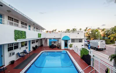 Photo 3 - Pousada Suites at Hollywood Beach