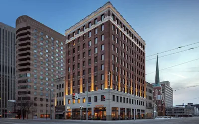 Photo 2 - Hotel Ardent Dayton Downtown, Tapestry Collection By Hilton