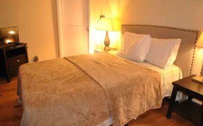 Photo 3 - Motel House