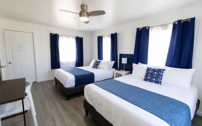 Photo 4 - Anchor Bay Inn and Suites